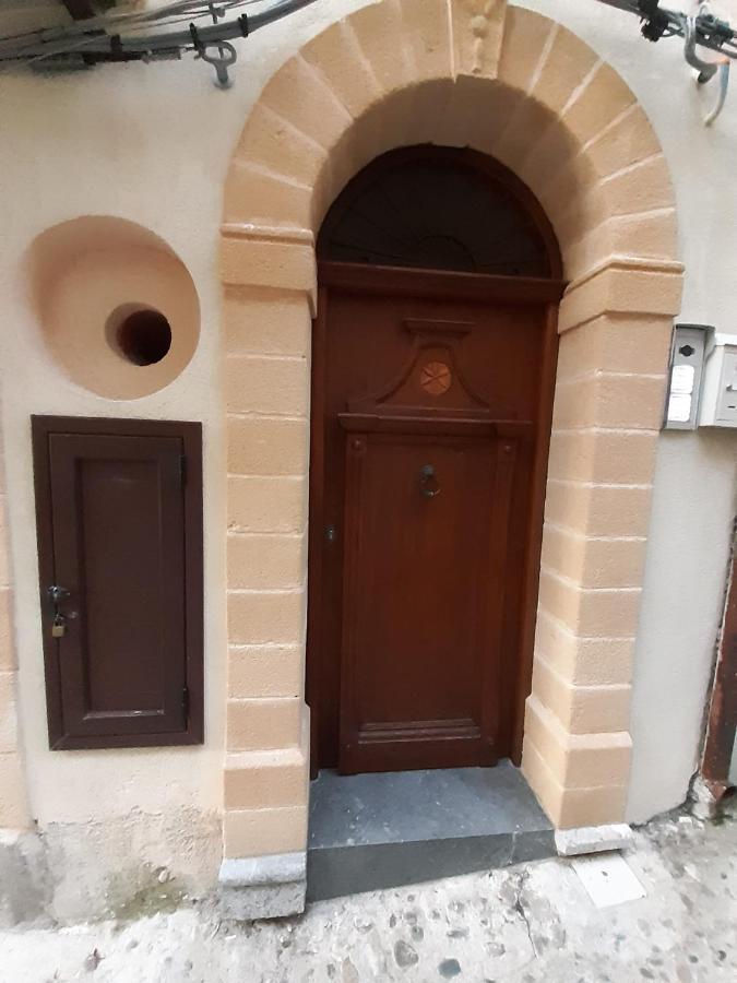 Domus Cephaledium Lägenhet Cefalù Exteriör bild